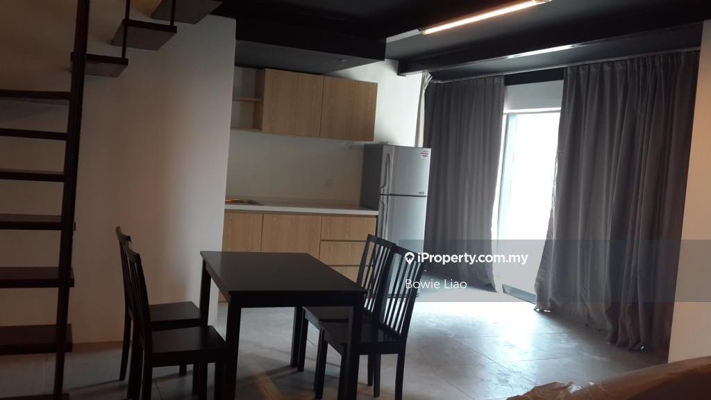 Good location , Good condition ,Easy Access !