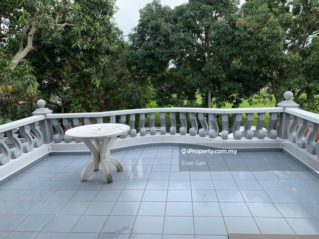 Big Balcony 2 Sty Taman Merdeka Tamby Chik Karim Batu Berendam Melaka