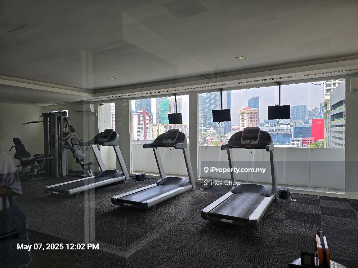 Located near LRT anna Monorail