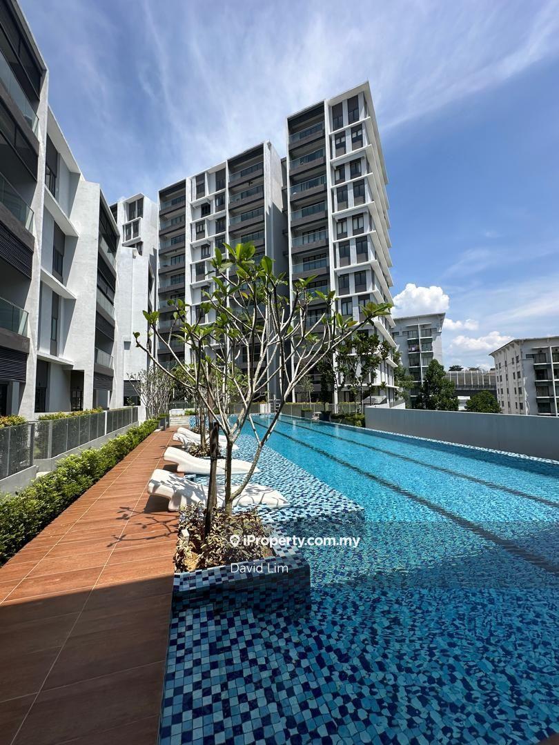 Hill living at Damansara56