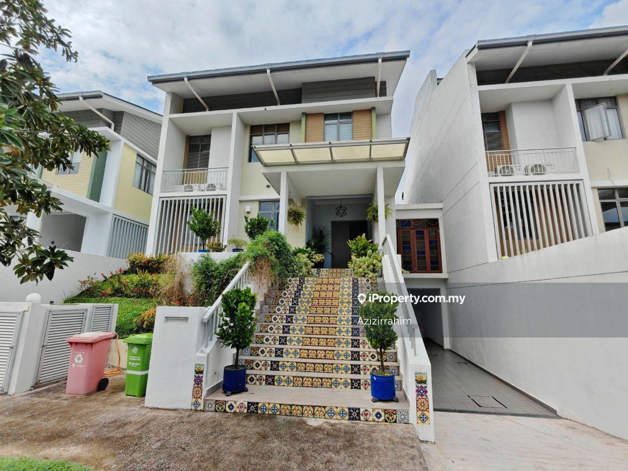 2.5 Storey Lake View Zero Bungalow Danau Mutiara