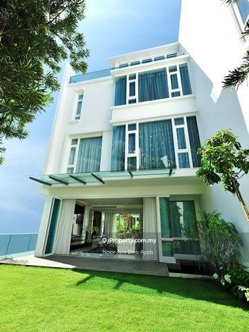 Private Lift Kiara 9 Mont Kiara KL 3.5 Storey Garden Villa