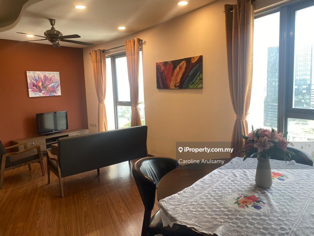 PJ 8 Studio fully furnished  