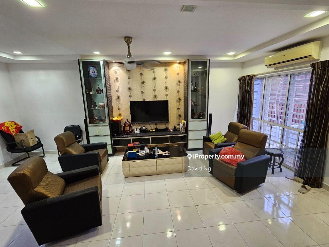 Terrace house for rent and sale