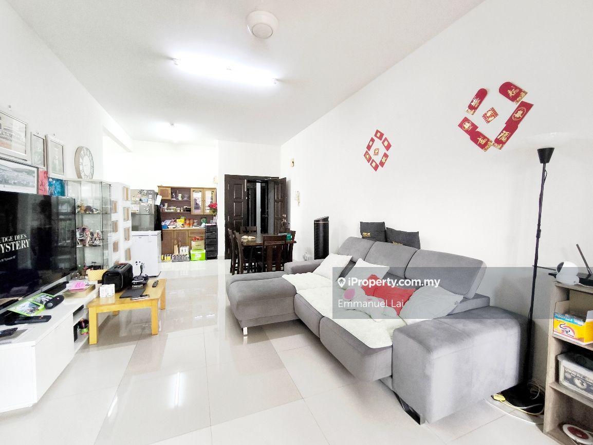 Pelangi Utama Block D Walking Distance One Utama Good Location Well