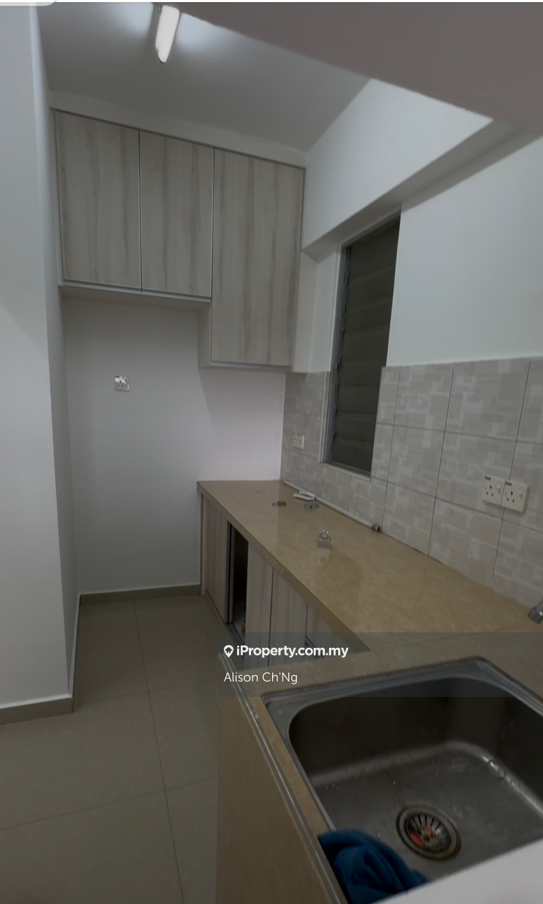 Middle floor new release unit