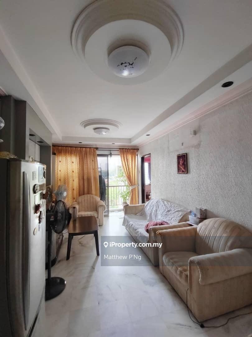 Taman Seri Damai - Partly Renovated - 750' - 1 Car Park -Batu Lanchang