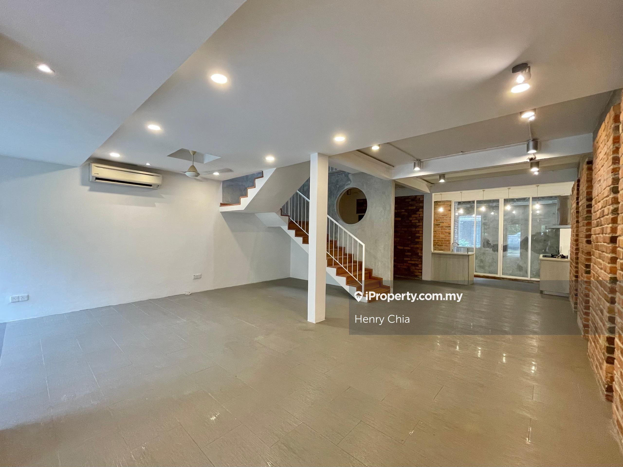Bangsar Double Storey House (Fancily Renovated) for Sale!
