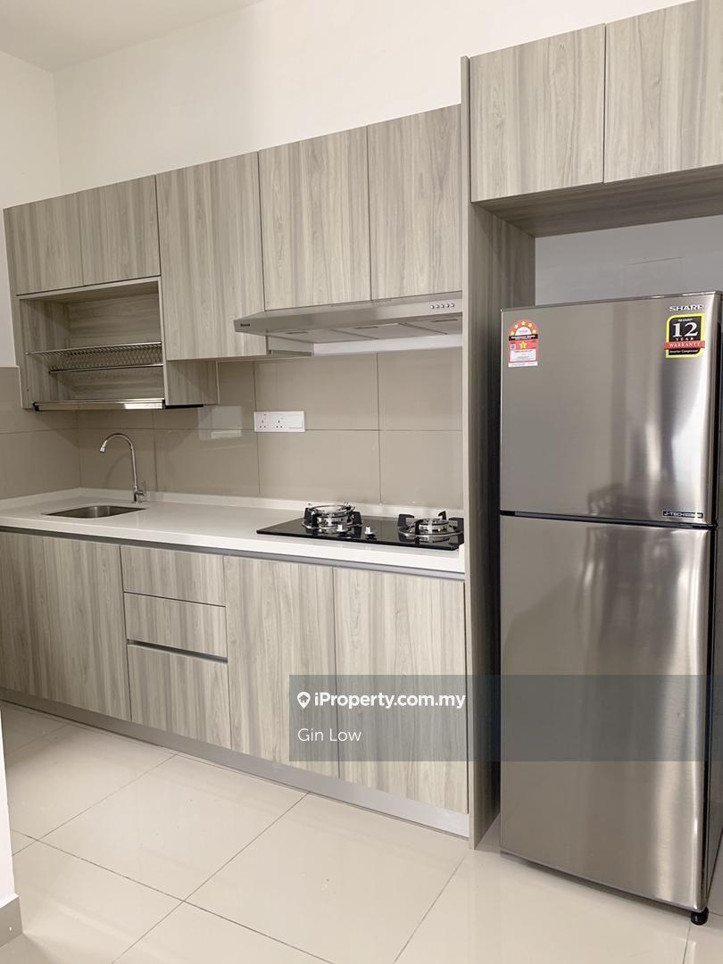 Hamstead condo, cheras bandar tasik selatan, 2 parking, 3 bedroom