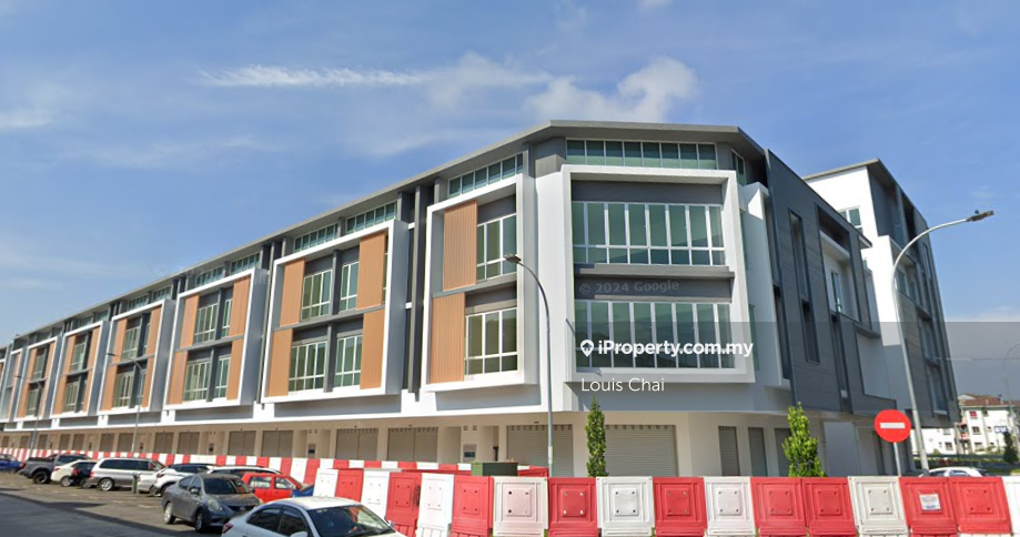 Adjoining 3 storey Shop, 20 x 75  Sqft, Avenue 3 Medan Puteri Rawang