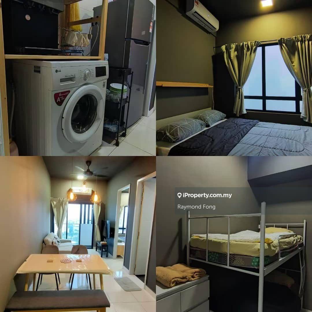 M suite Unit Fully furnished clean and no Defect Unit