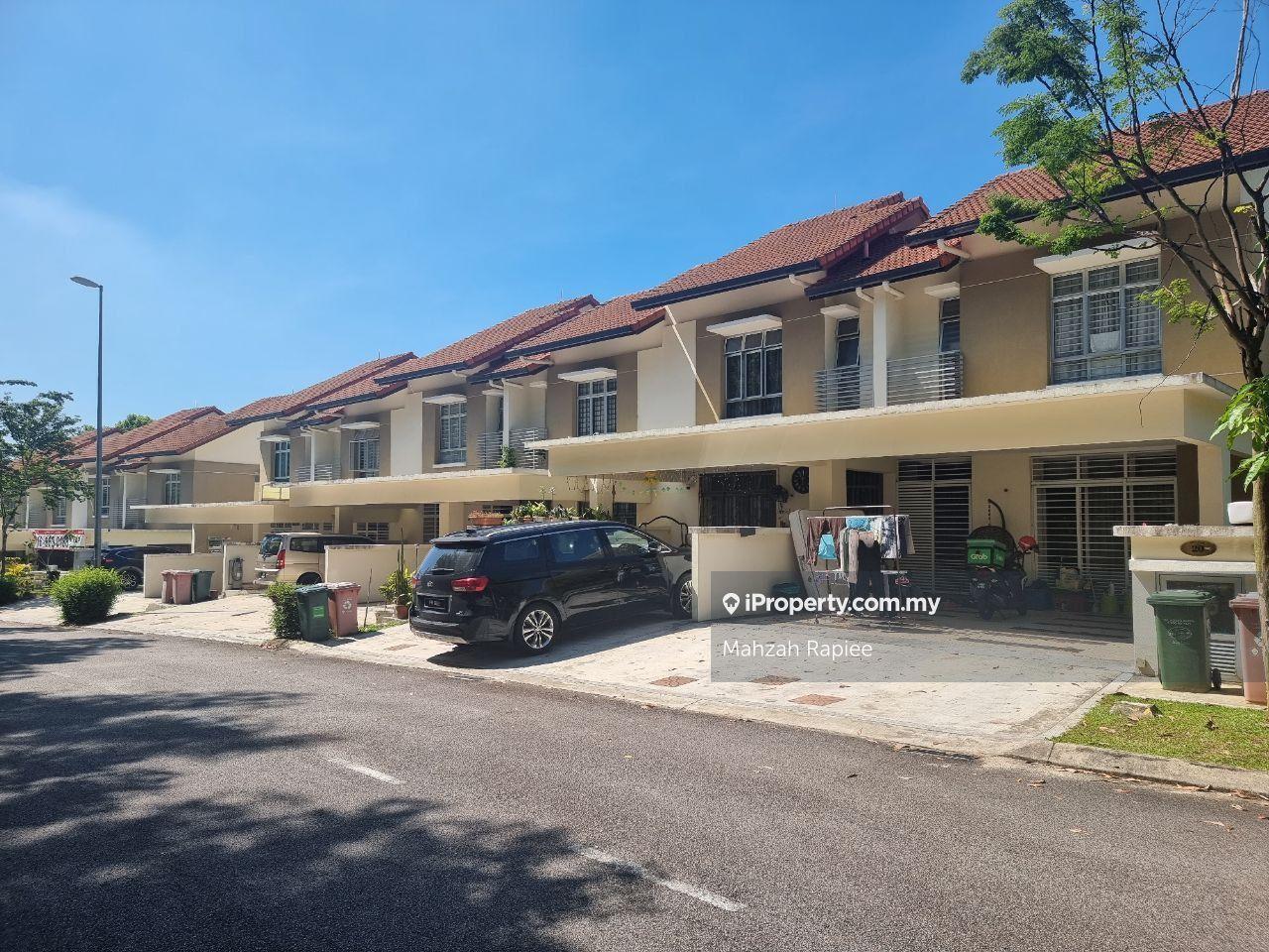 Renovated Facing Open 2 Sty Terrace near Presint Diplomatik For Sale