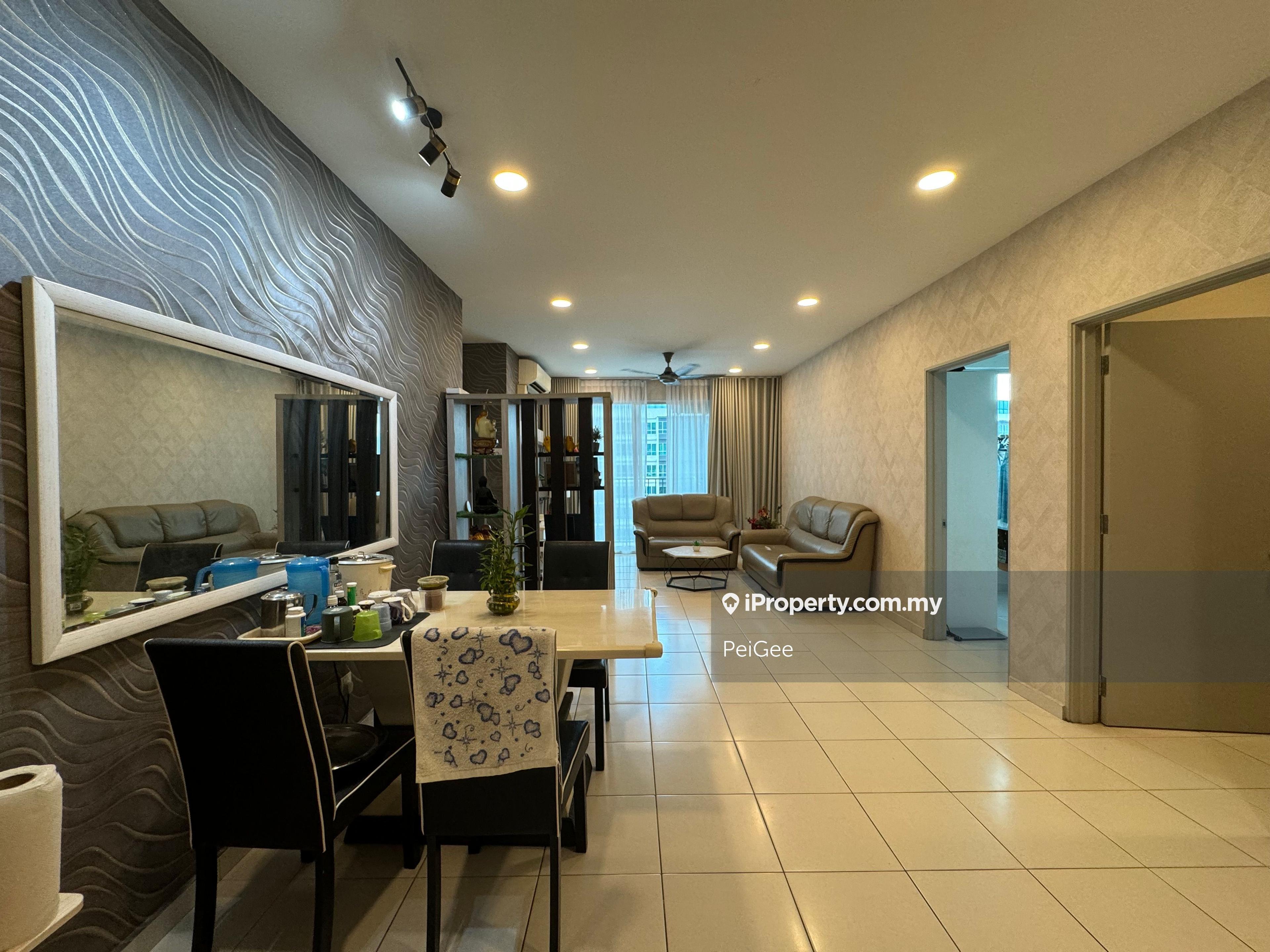 Nicely Renovated The Zizz for Sale