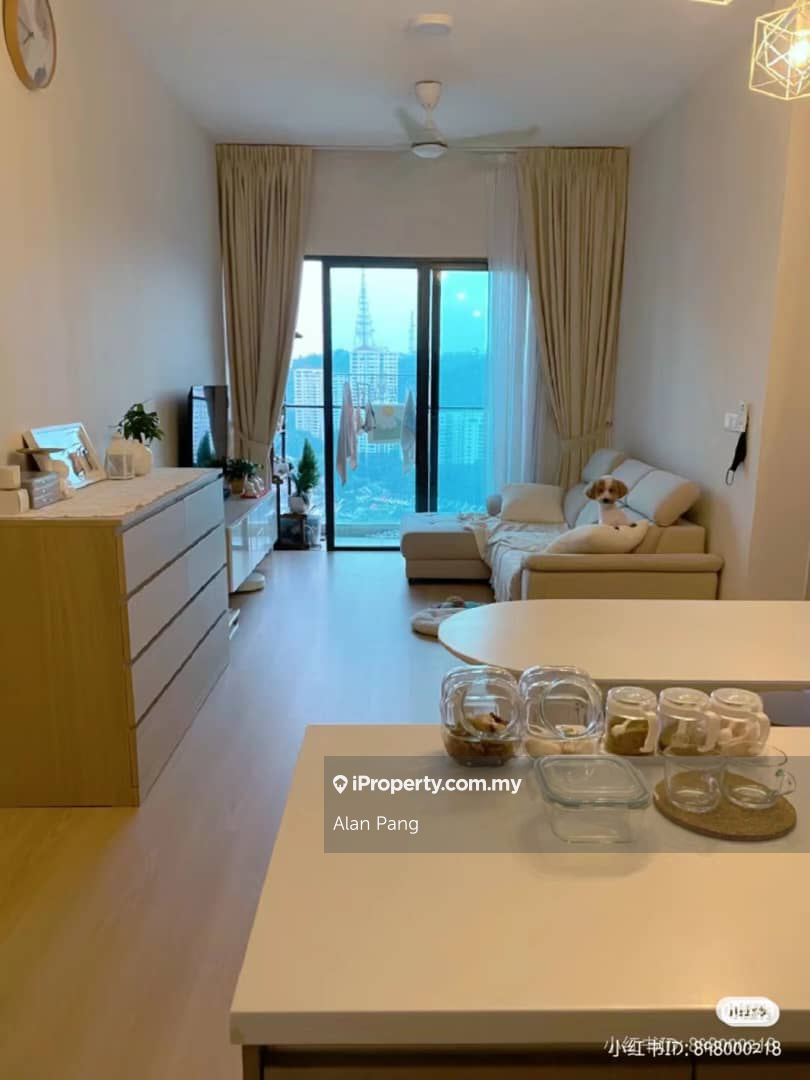 Citizen 2 fully renovated with move in condition 