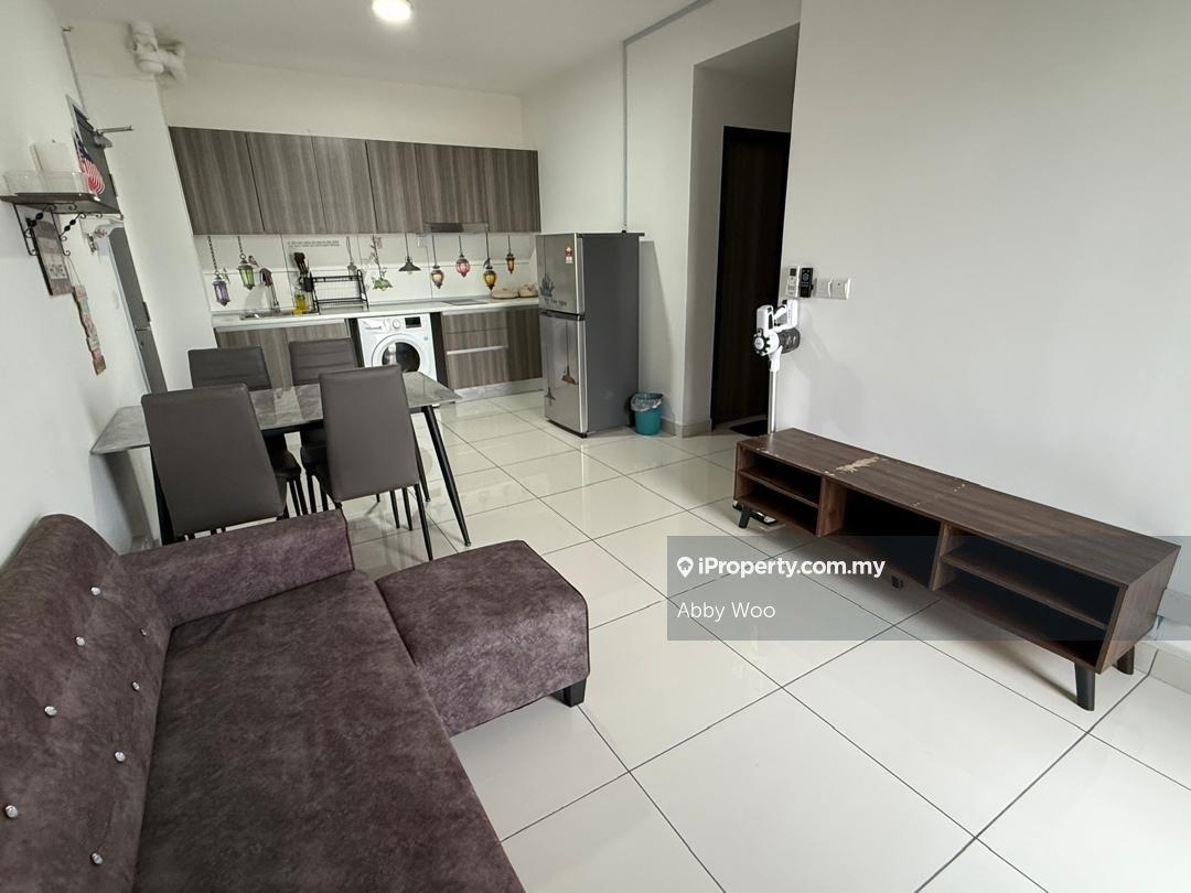 Edumetro Subang usj ( furnished 2 rooms 1 bath ) wifi