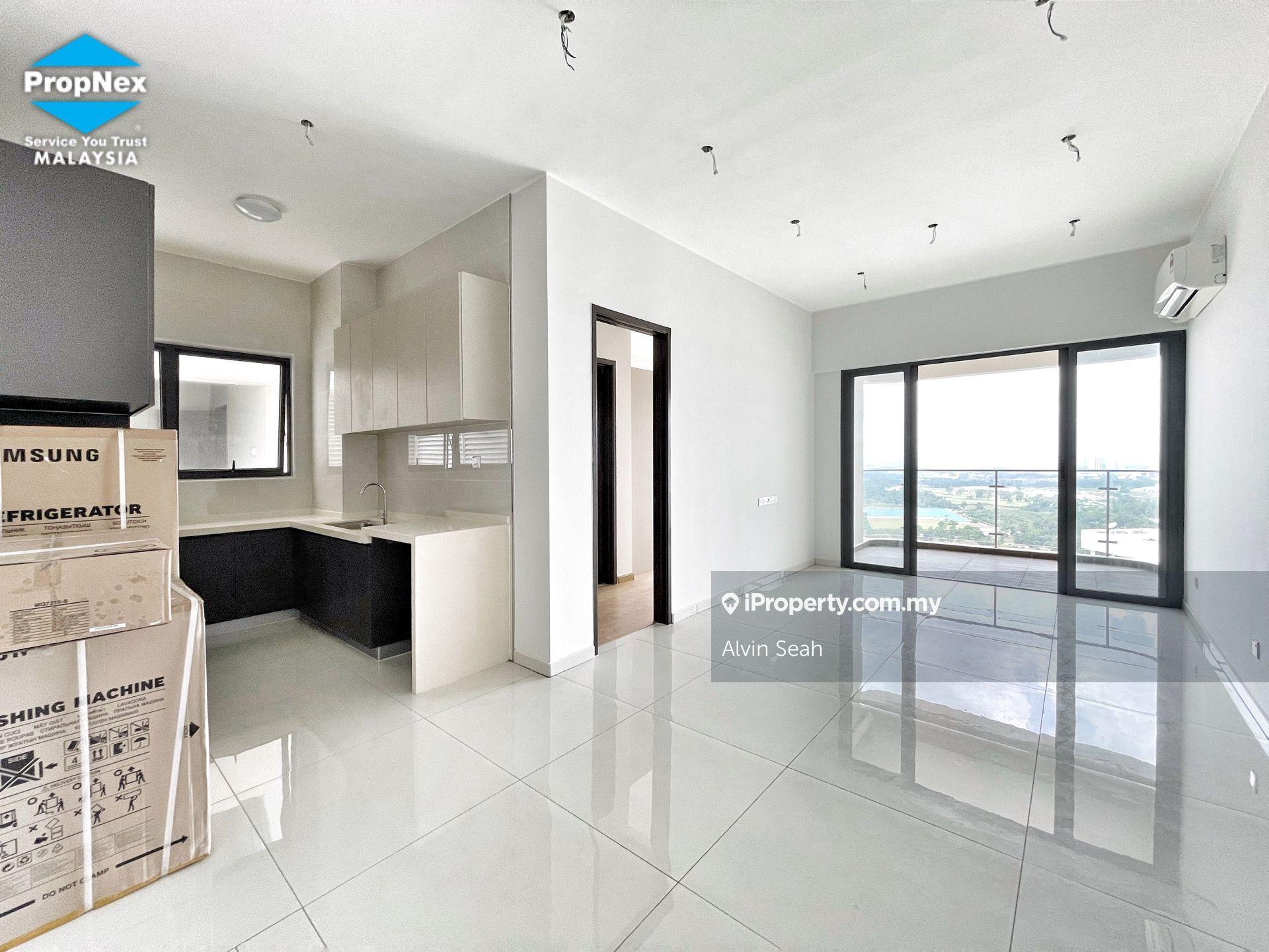 Danga bay Super Beautiful Sea view Condominium