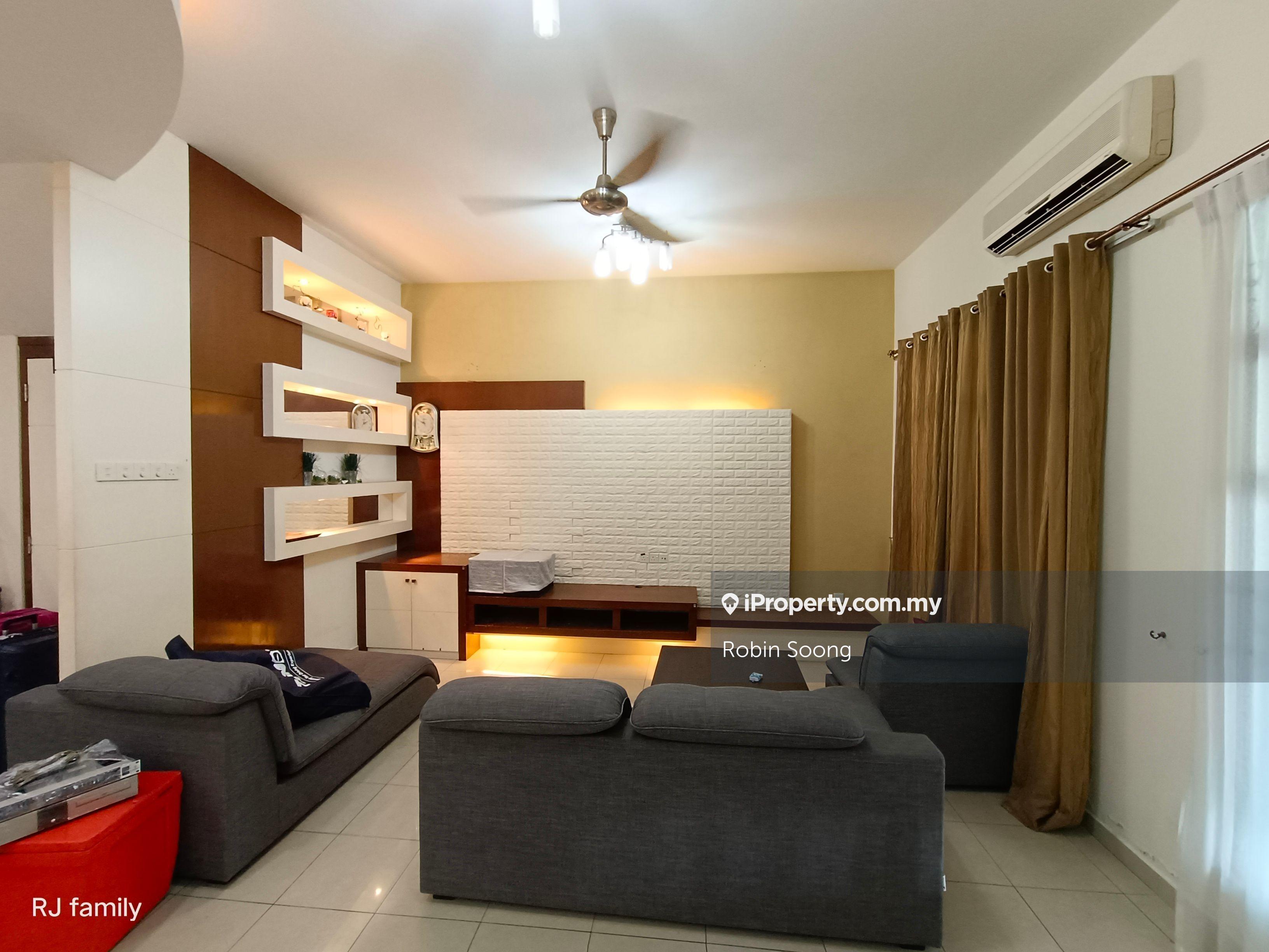 2 Storey Terrace House in Ujong Pasir/Semabok