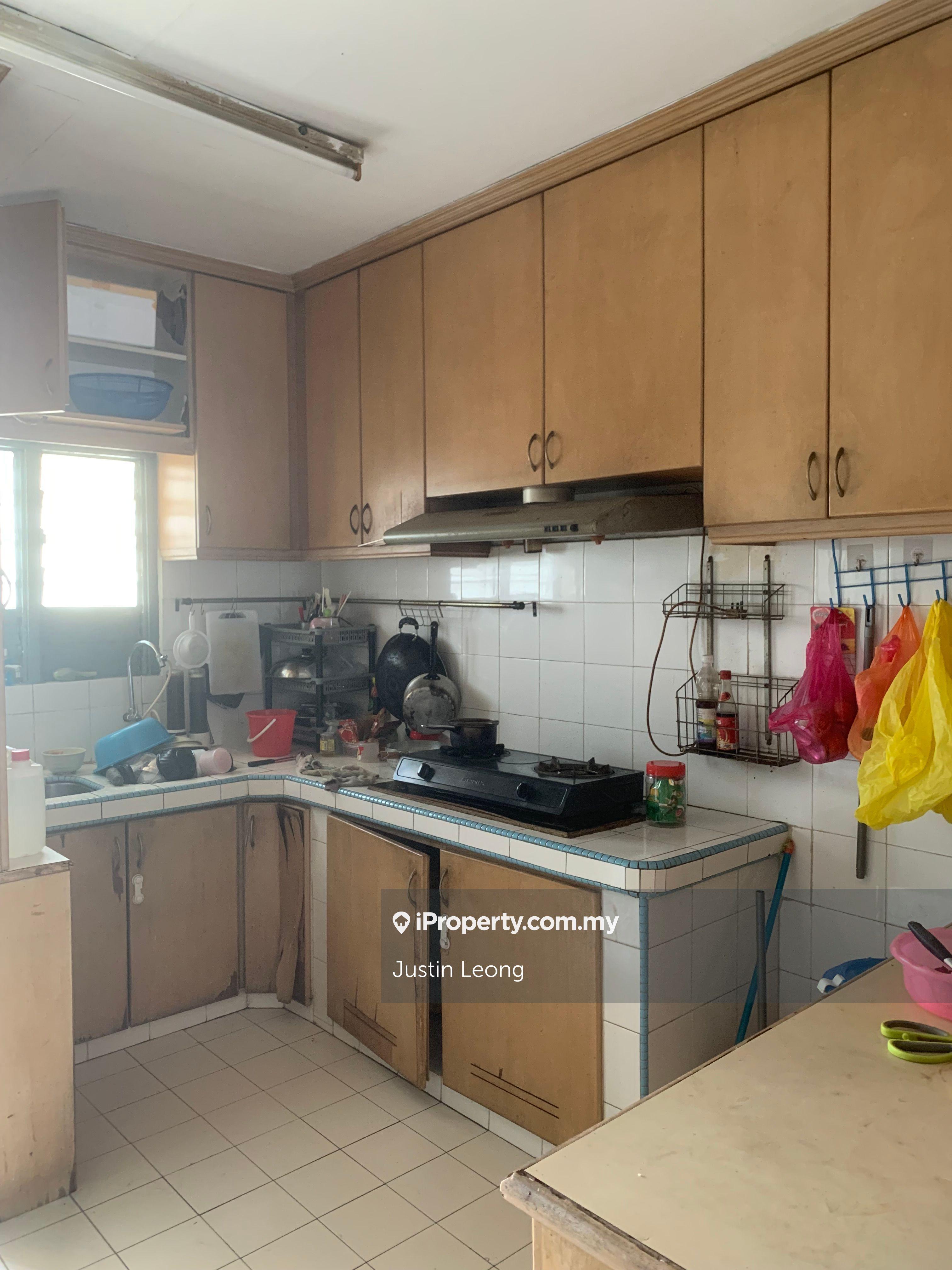 Suria Magna Apartment, Kepong, Kuala Lumpur