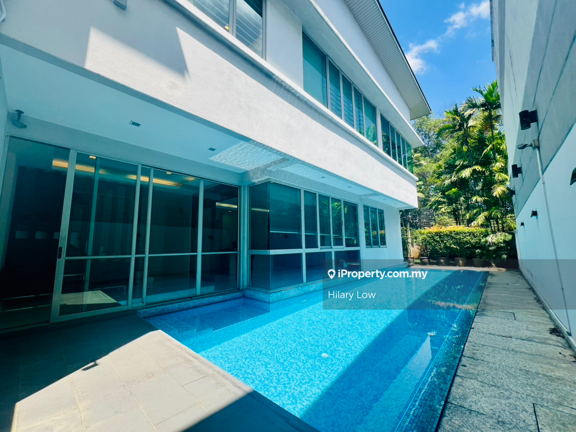 For Rent. Seputeh Point. 3 Storey Bungalow. Private Pool. Kuala Lumpur