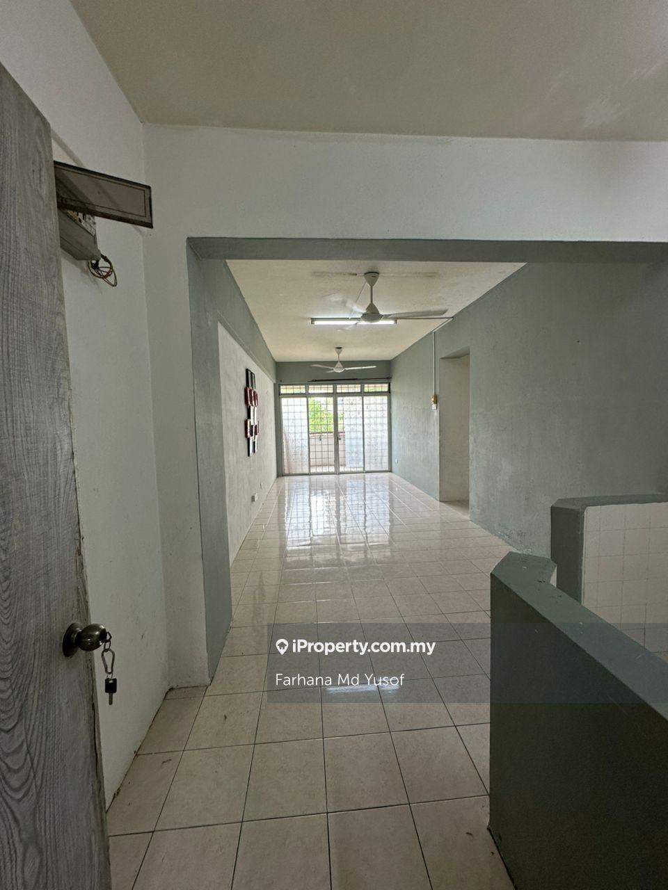 Below mv, good for investment, near college bangi