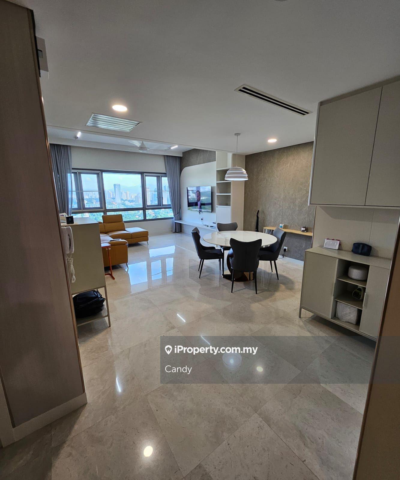 2 plus 1 Bedrooms KLCC view for Sale