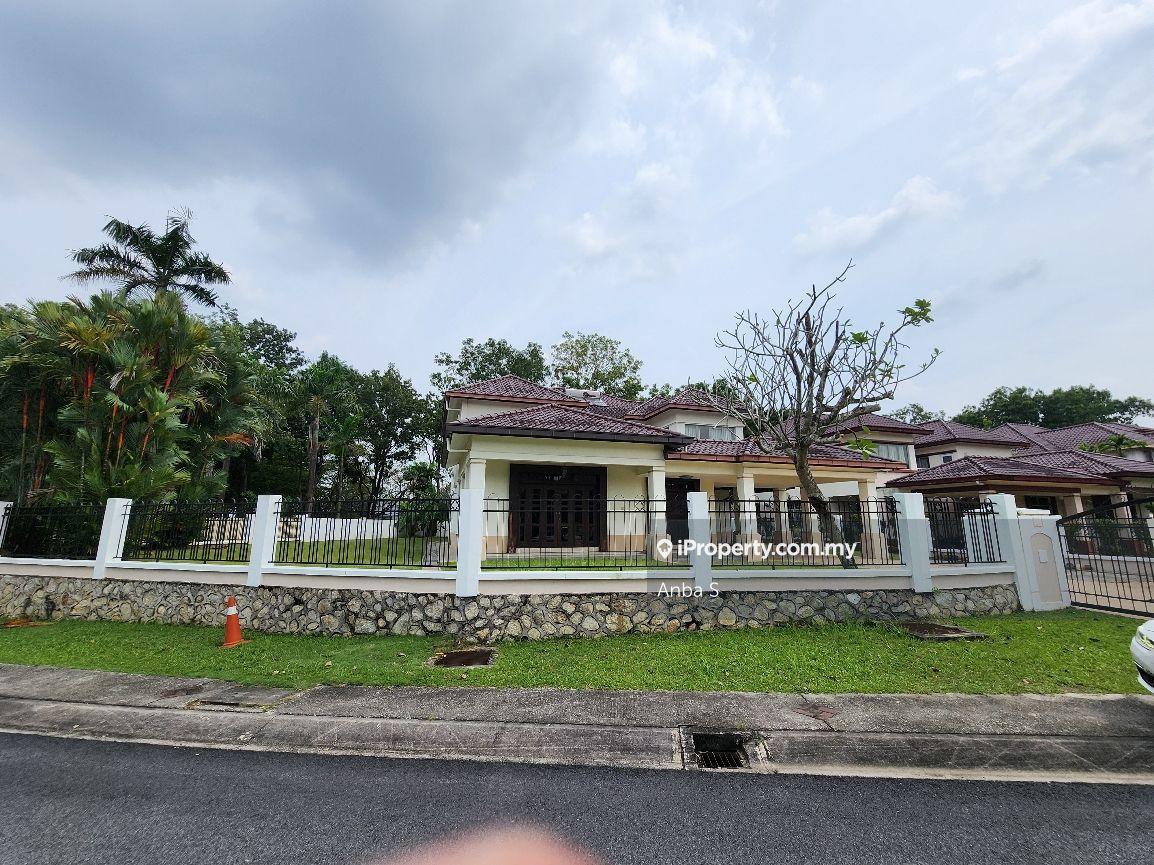 Corner Lot Bungalow House for Sale