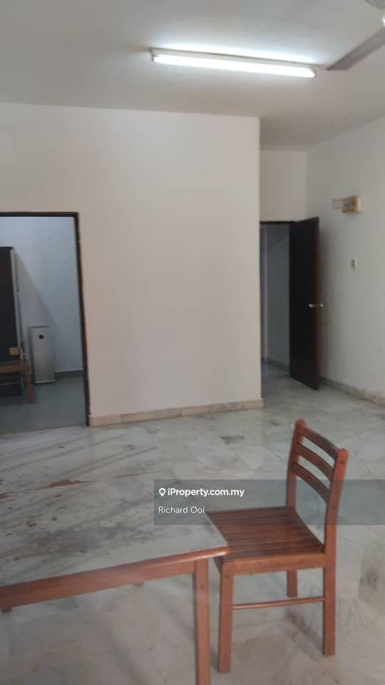 Lowest floor Lagoon Perdana Apartment Bandar Sunway