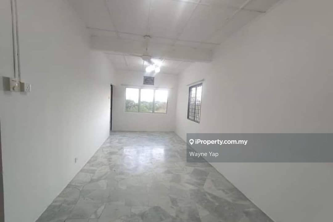 Rose Apartment Sungai Buloh Below Market Rm100k 100% Loan Free Stamp