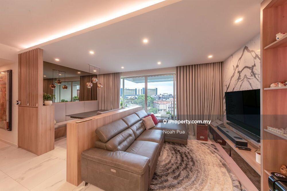 Freehold, ROI 12%, Occupany 90%, 5mins to Midvalley, Walk to MRT