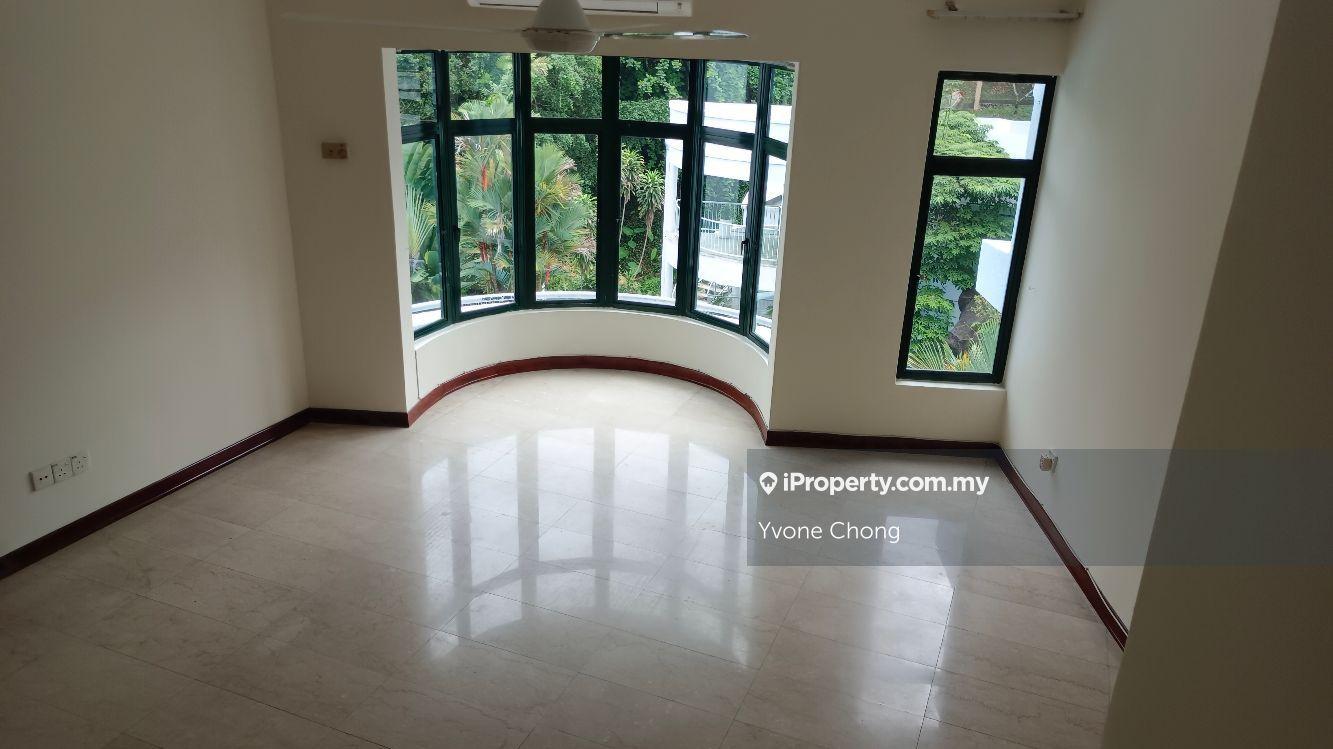 Refurbished duplex roof top space