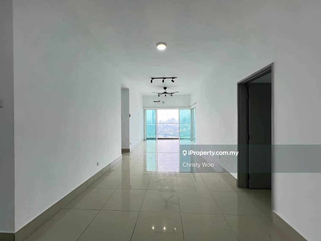 Tenanted 2 room Partly Below market value