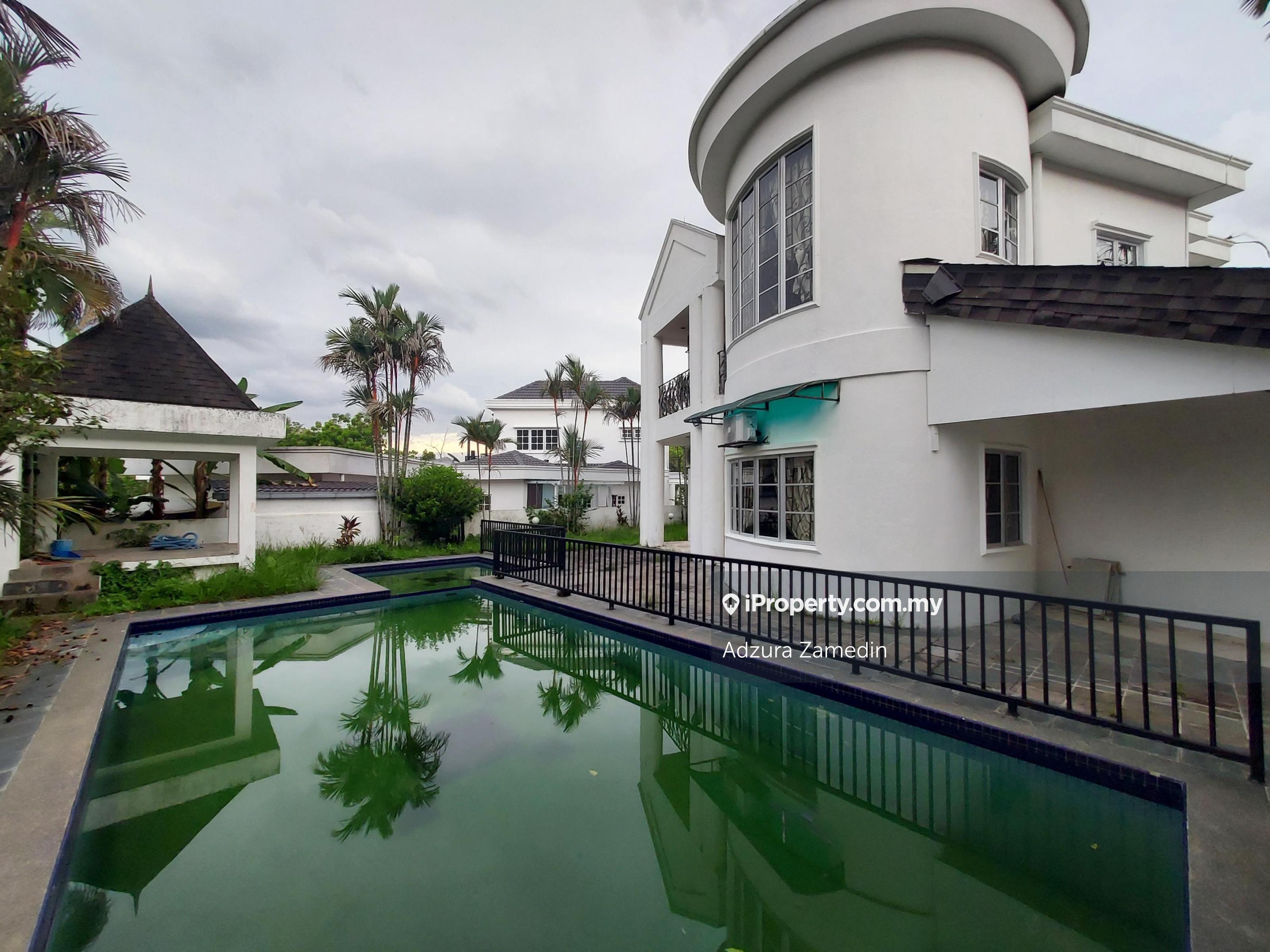 Luxurious Spacious Double Storey Bungalow Taman TAR, Ampang