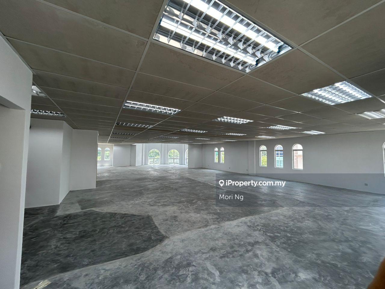 Dataran Sunway Third Floor for rent, with lift