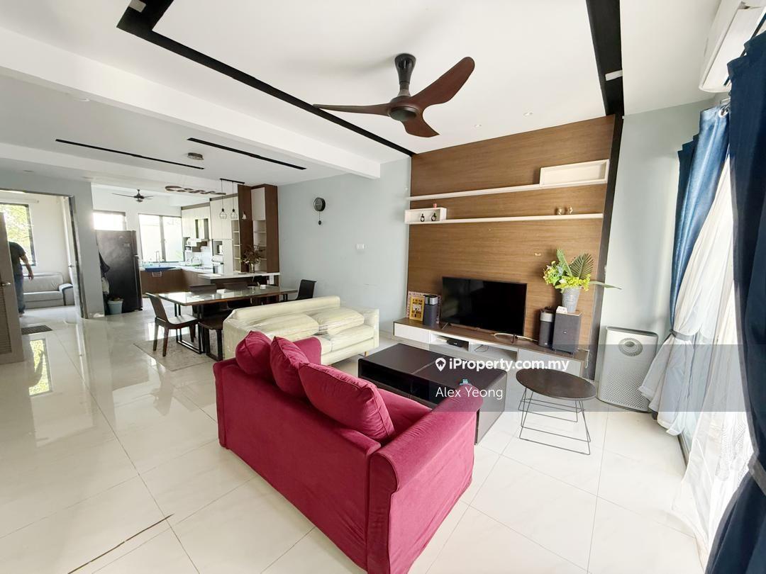 Diamond City Fully Furnishied Renovated Ecohill Eco Majestic Semenyih