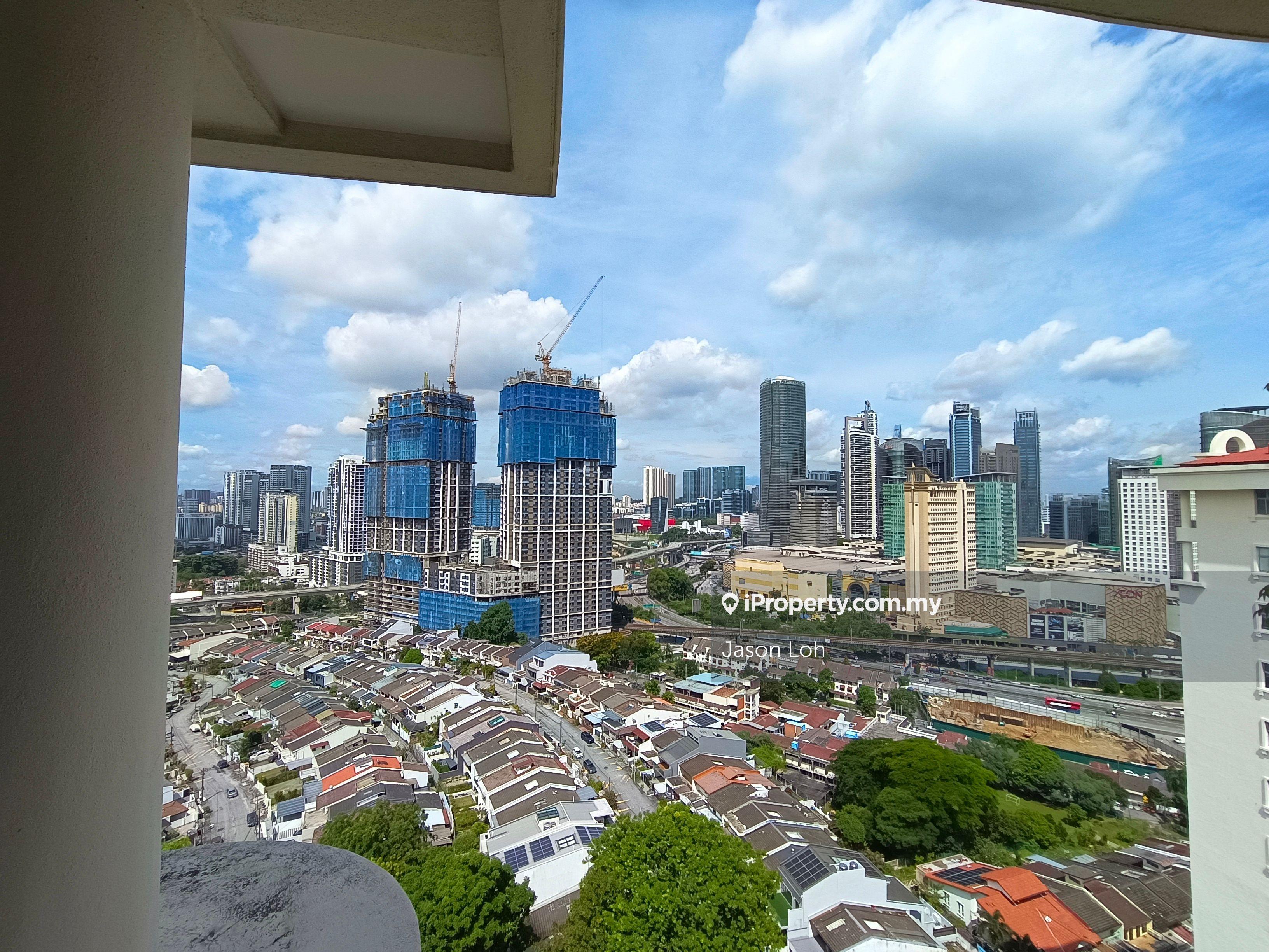 Penthouse near mid valley