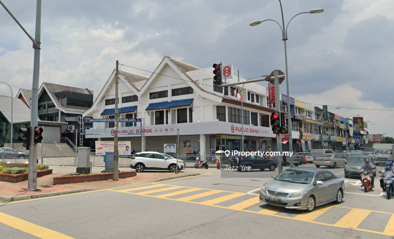 Flat Bungalow Land for Sale at PJ Oldtown