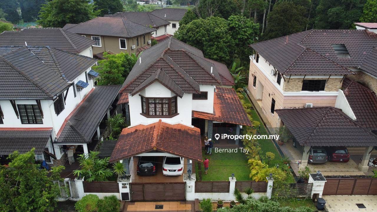 Freehold Renovated Double Storey Bungalow Taman Permai Jaya Gombak
