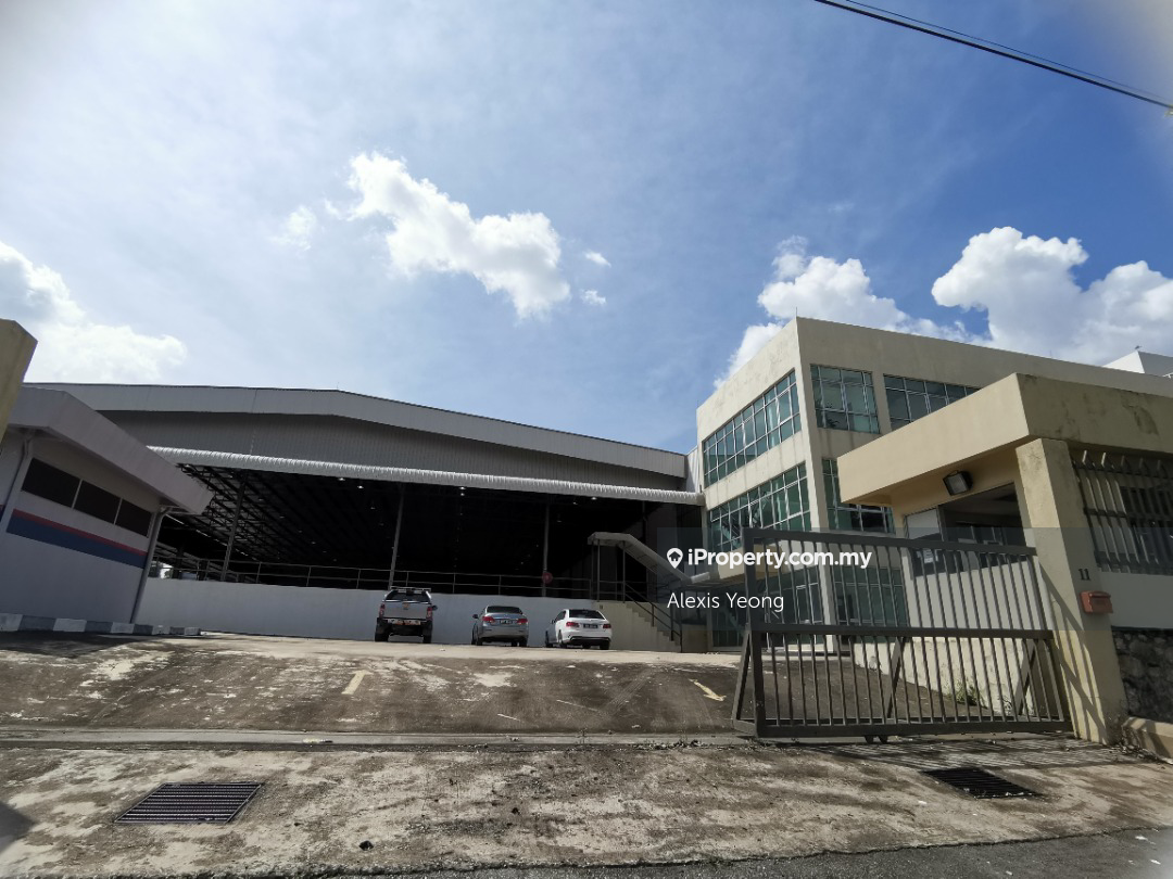Detached Factory frontage mainroad Kampung baru Subang