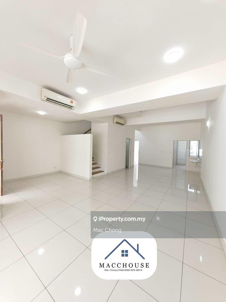 24/7 Security with cctv Gated & Guarded Peaceful Environment