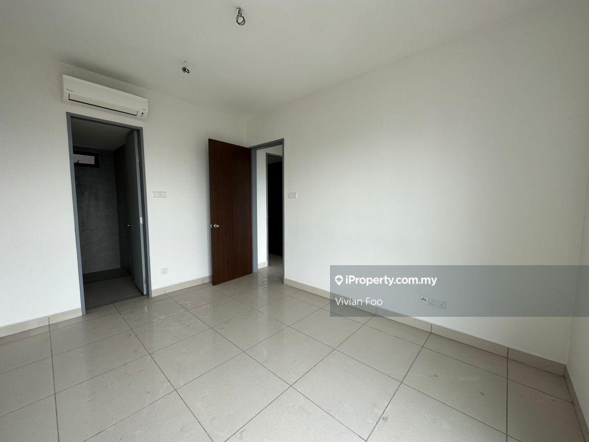 Kl traders Square sale / below market price / freehold / 