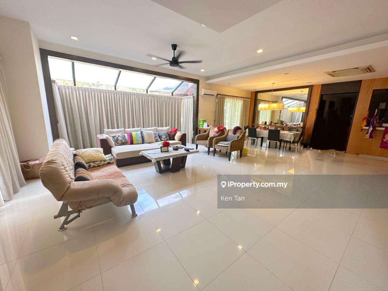 Well Renovated Unit