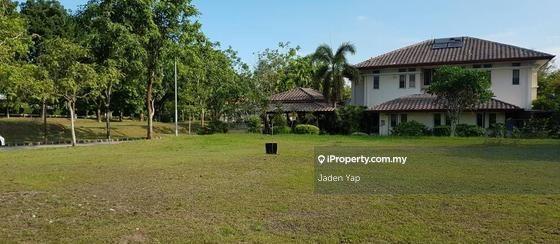 Bungalow land