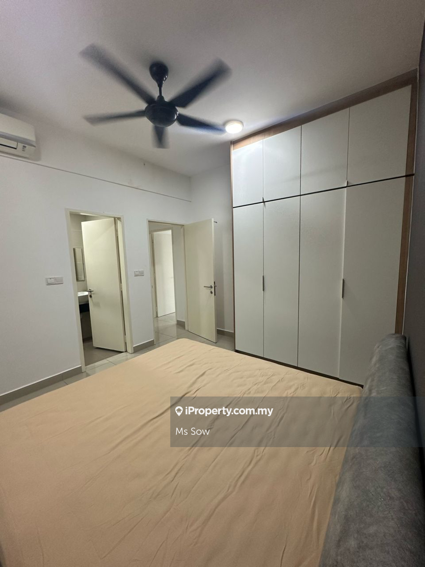 Lakepark residence Selayang below market price 
