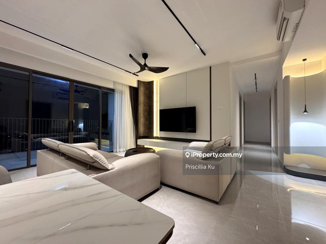 Tastefully Furnished 3 Rooms Unit at Park Place @ Desa Parkcity