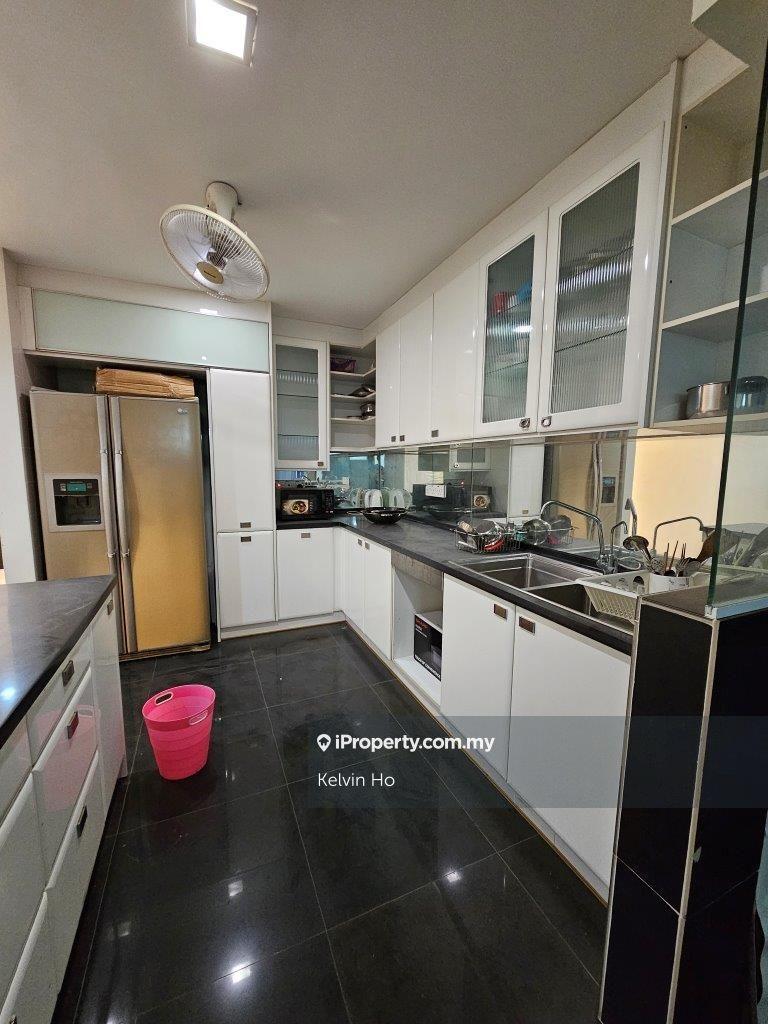 Freehold 3 bedroom at KL sentral Condo