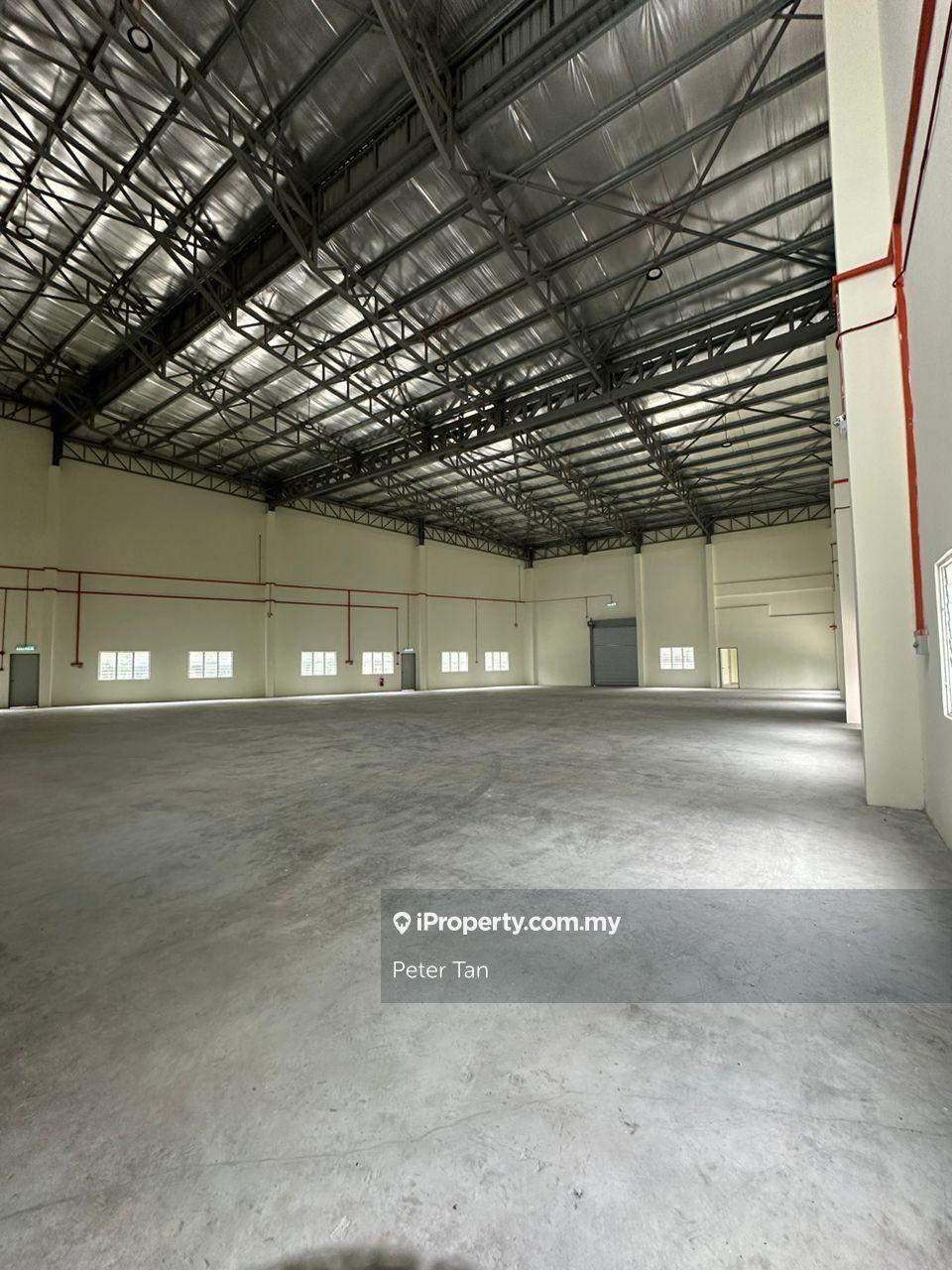 Kundang jaya factory , freehold , easy access 3 highway