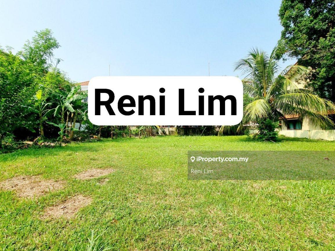 Empty Bungalow Land,8,438sf, Rm 426psf,Good Deal,Rectangular Flat Land