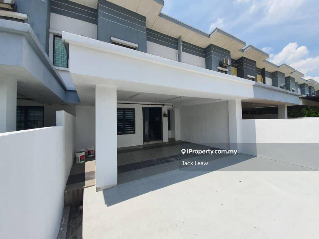 Taman Sri Garing Double Storey Urgent Sale