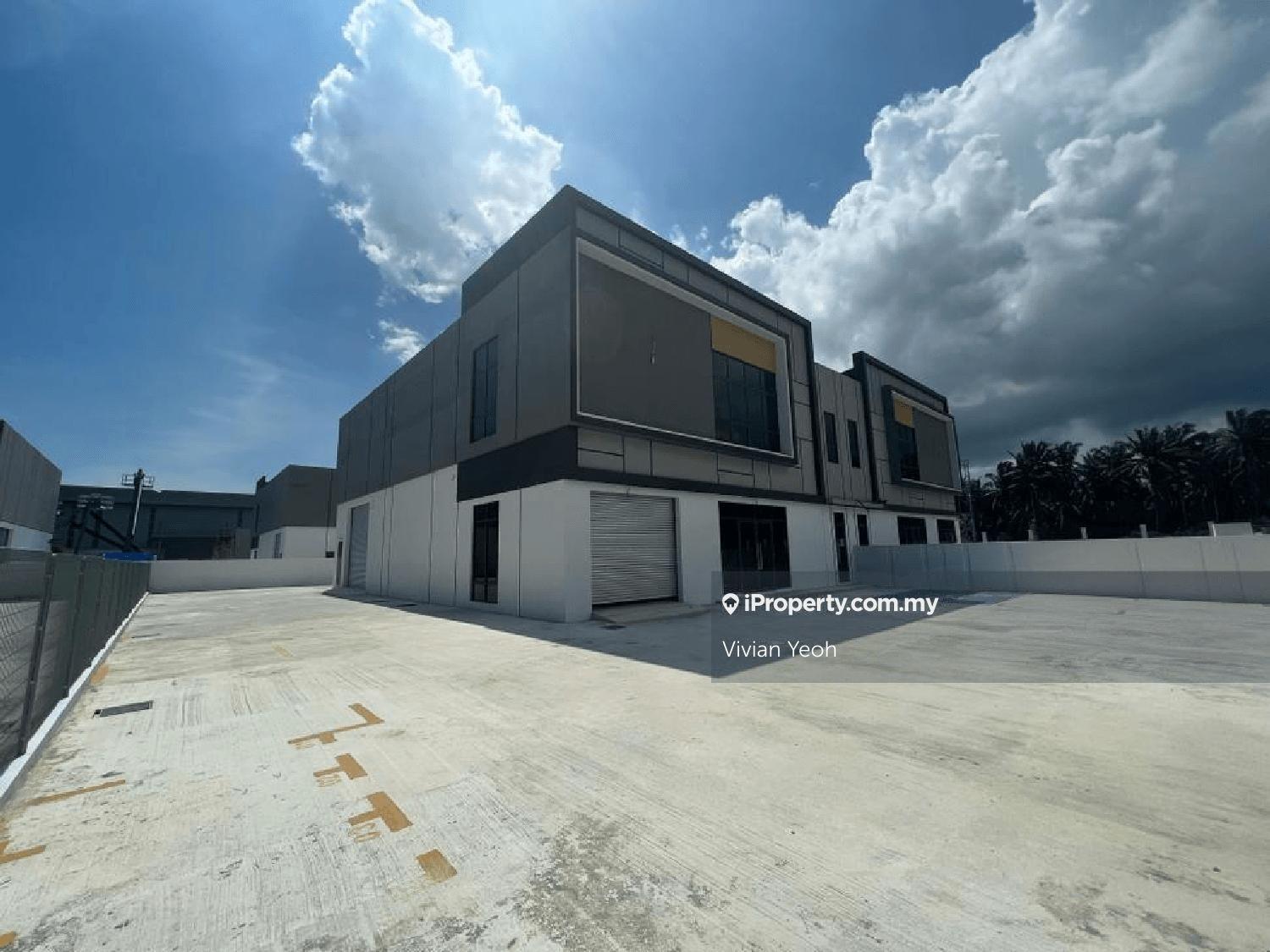 Semi-D Factory For Sale @ Eco Business Park V