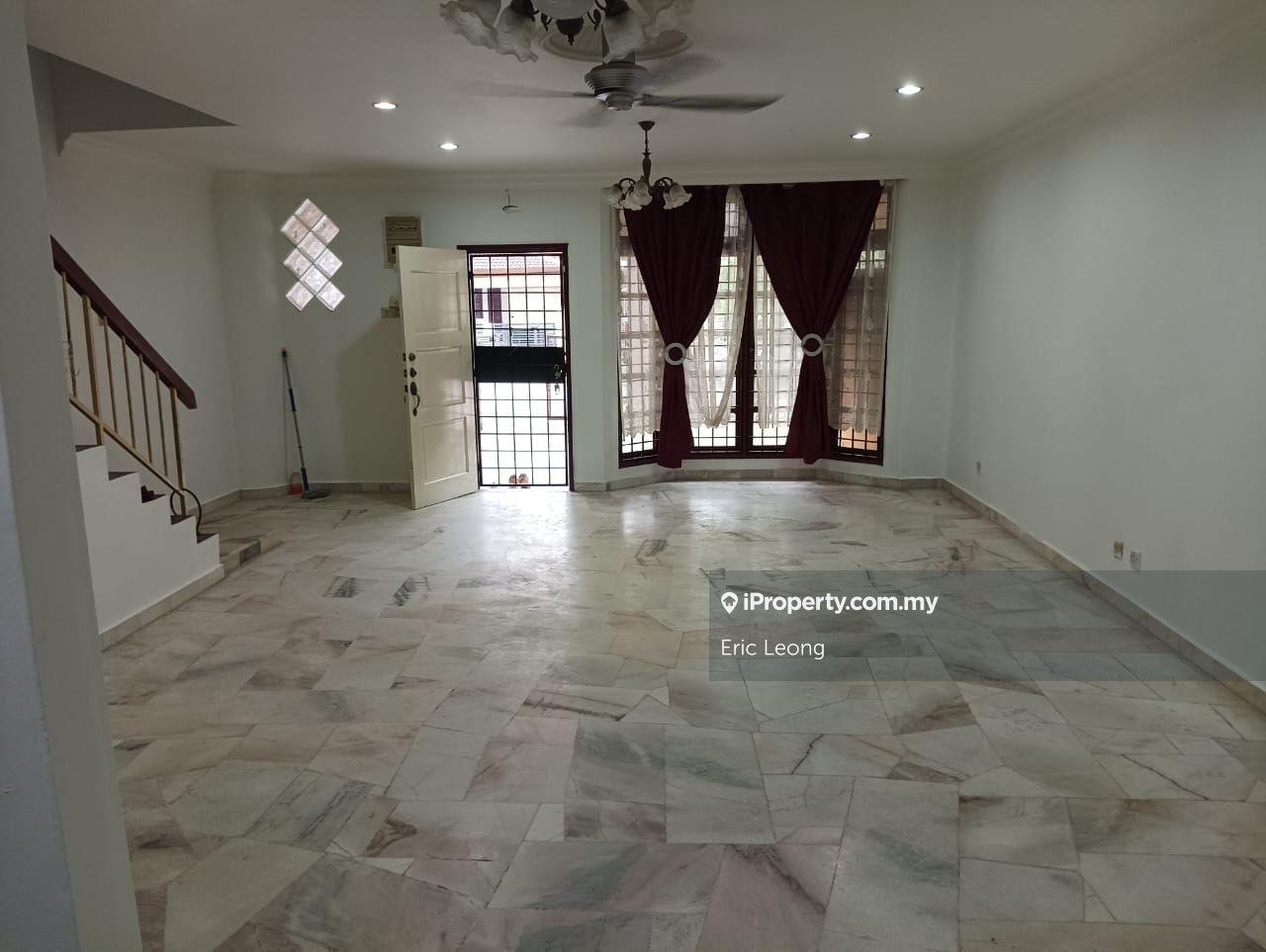 2 Storey House at Taman Saujana Puchong For Sale